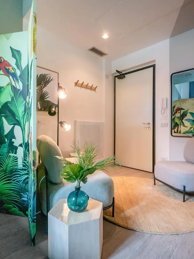 Apartment The Suite Spot Milan Italy